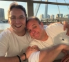 Chris, zoon van Frans Bauer, draagt oma warm hart toe