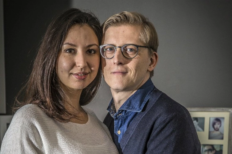 Stijn en Nuria uit ‘Blind Getrouwd’ nemen een belangrijke beslissing voor de geboorte van hun tweede kind
