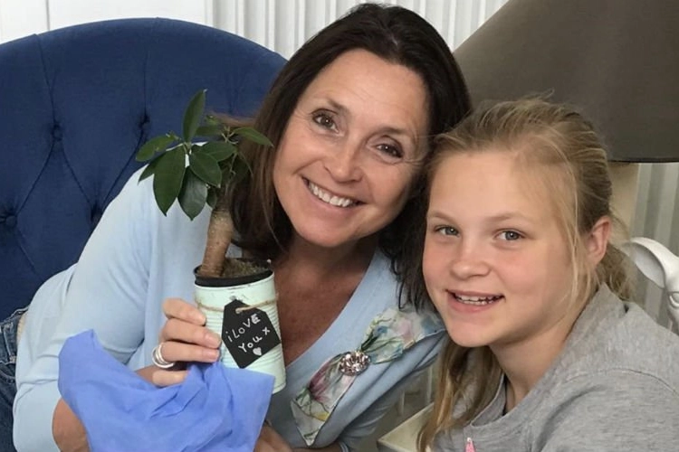 Wendy Van Wanten heeft het lastig met haar dochter Estelle: “Ze blijft het maar doen, tot ons groot ongenoegen”