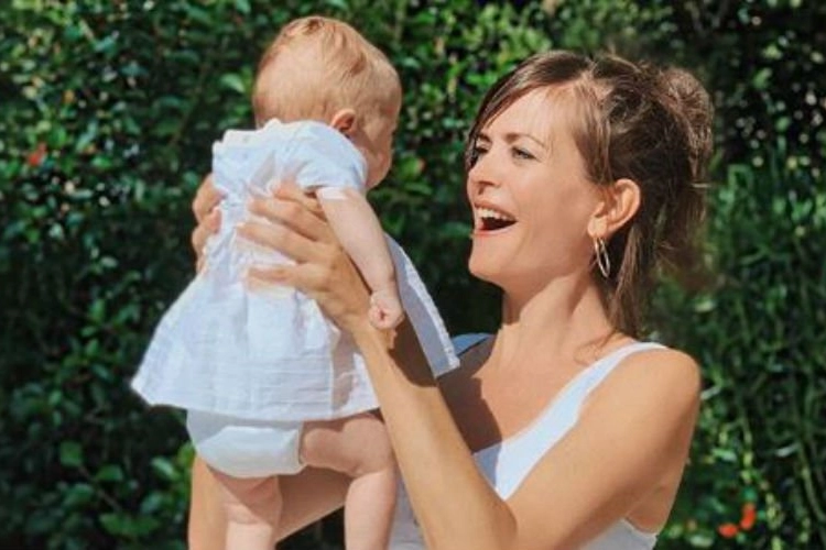 Astrid Coppens zit met dubbel gevoel over haar dochtertje Billie-Ray: “Wringt enorm”